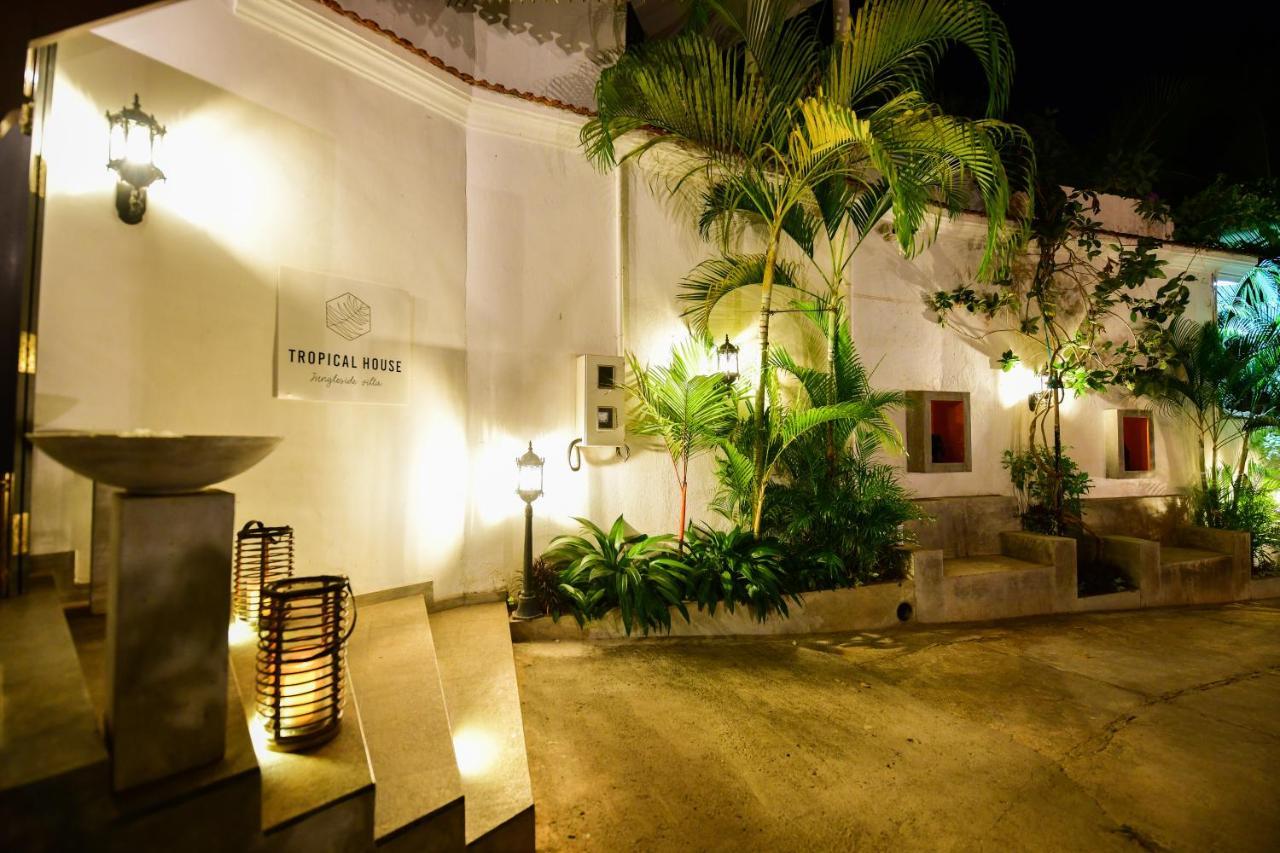 Tropical House - Jungleside Villa Hikkaduwa Buitenkant foto